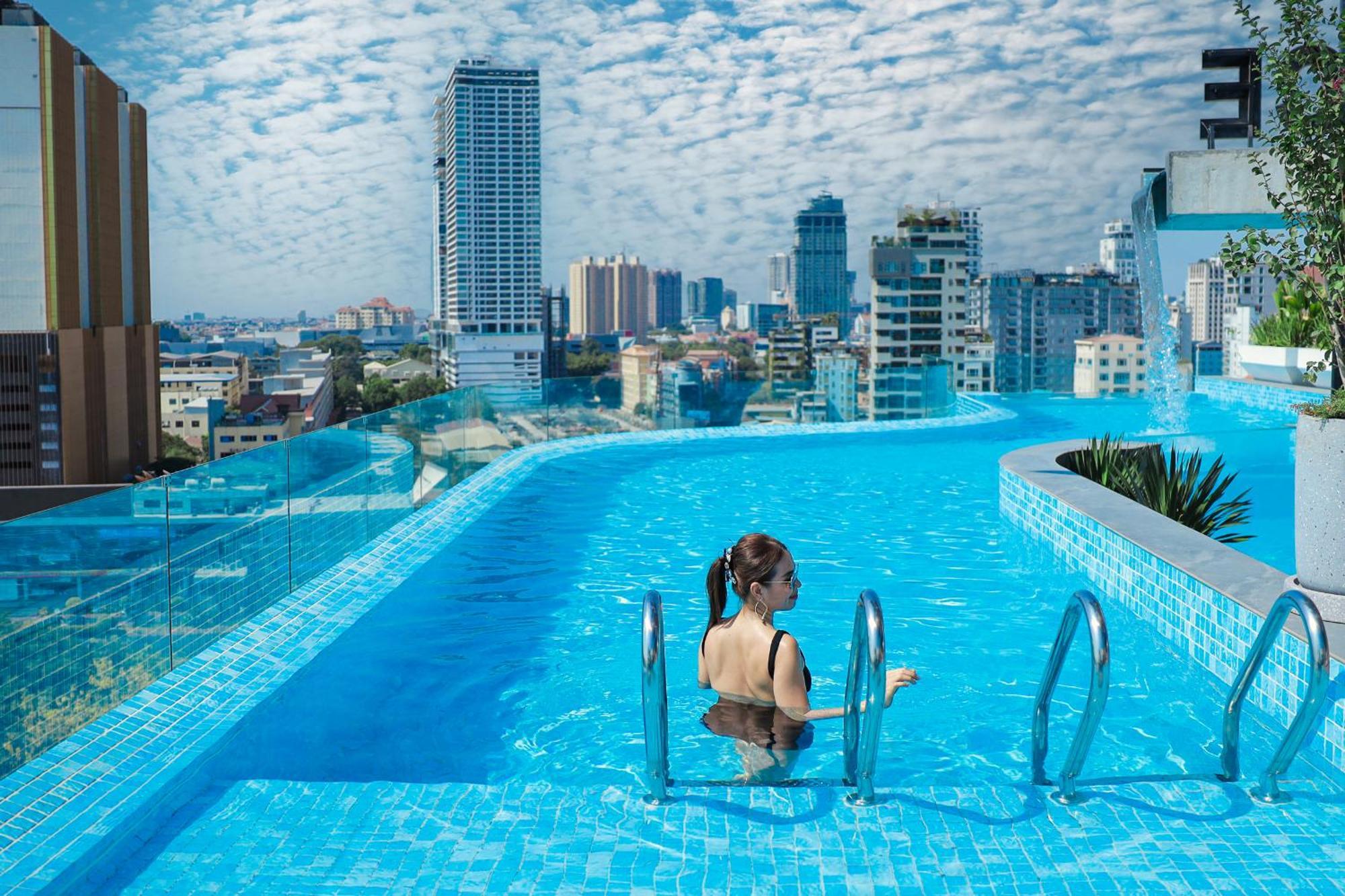 Chaiya Palace Hotel พนมเปญ ภายนอก รูปภาพ