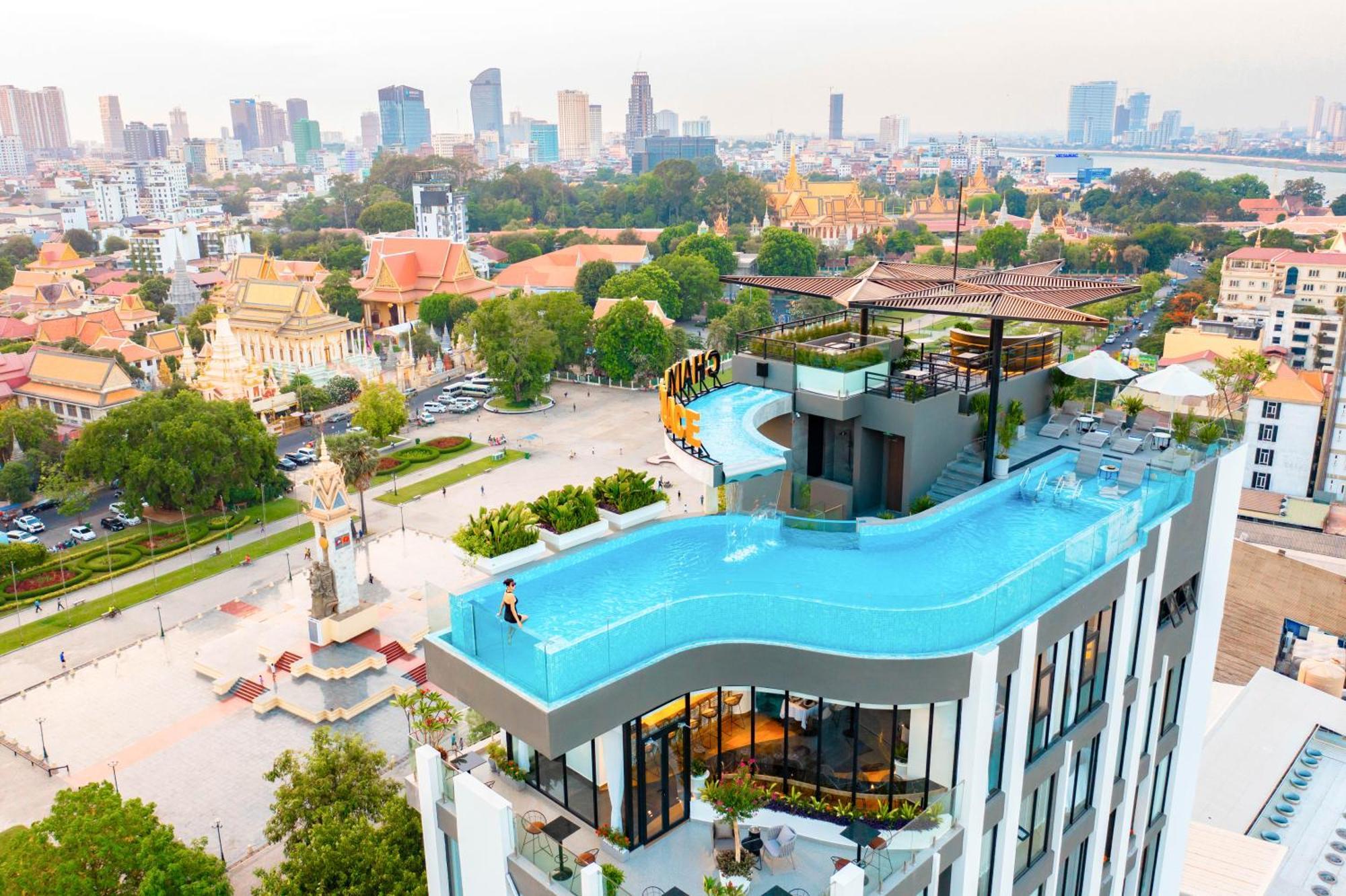 Chaiya Palace Hotel พนมเปญ ภายนอก รูปภาพ